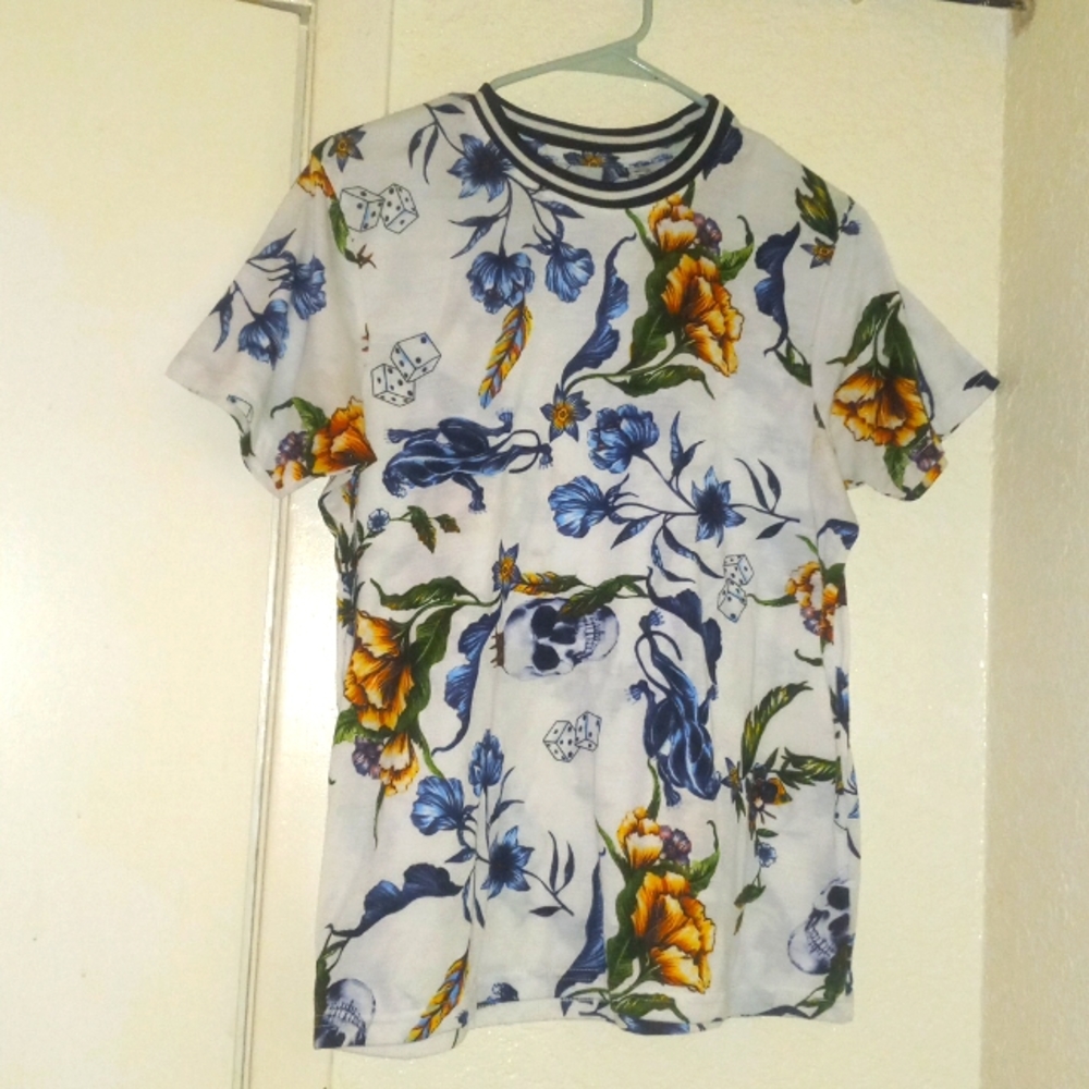 Fresh skull Tee